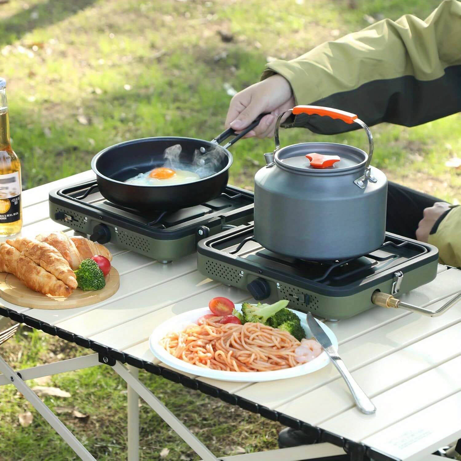 16000 BTU Propane 2-Burner Foldable Camping Stove_2